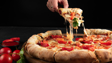 Najskuplja pica na svetu košta 12.000 dolara: Evo od čega je prave