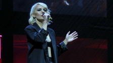Nova pesma Milene Vučić na Naxi radiju