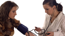 12 stvari koje uzrokuju visok krvni pritisak