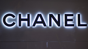 Chanel-ova igra pod svetlom leta