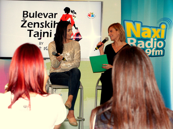 Naxi radio na Bulevaru ženskih tajni by Sanja & Vesna