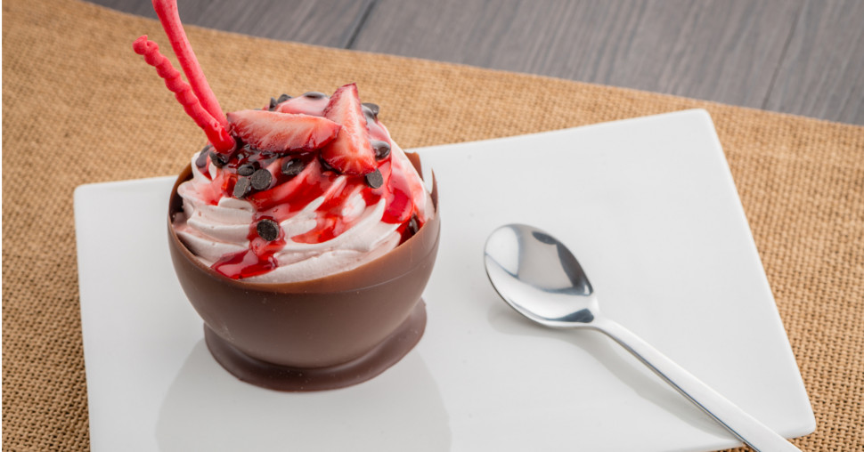 Čokoladni mus sa jagodama