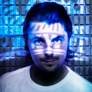 Axwell