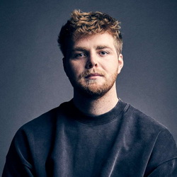 Alex Warren