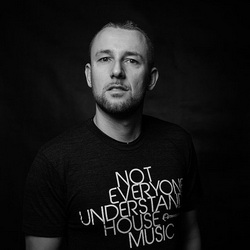 Simon Fava
