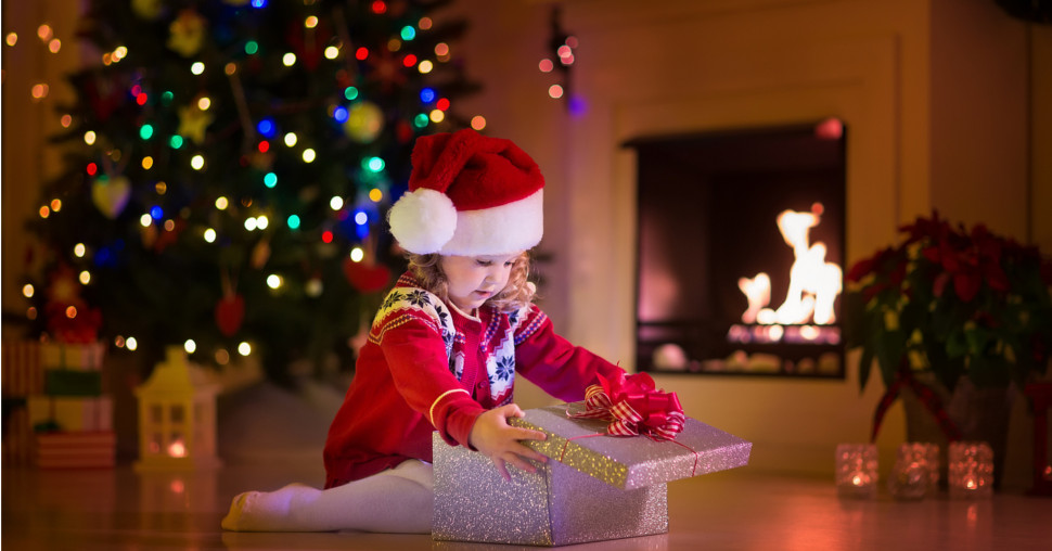 Trik uz koji svaka veštačka jelka izgleda kao prava