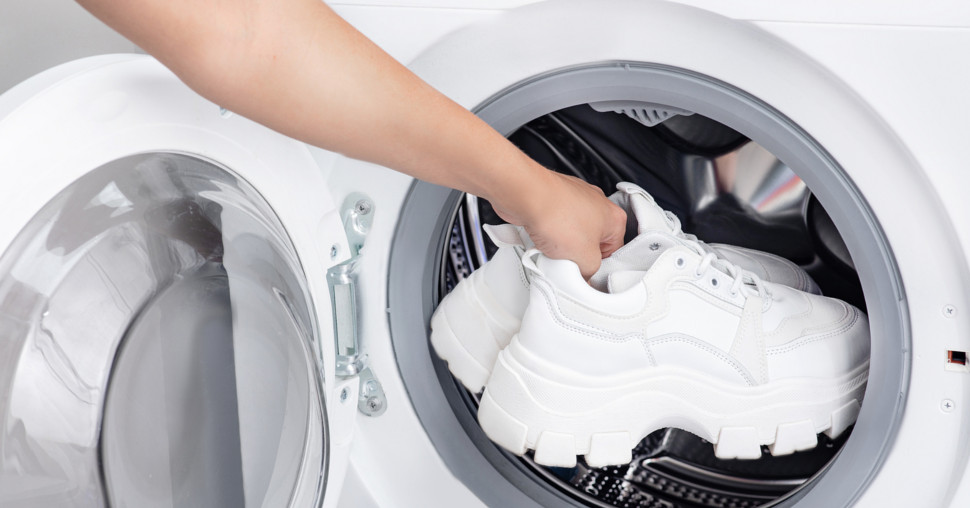 Kako da operemo patike u veš mašini, a da ih ne oštetimo?