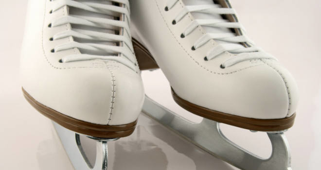 Čarolija na ledu: Snežana i sedam patuljaka