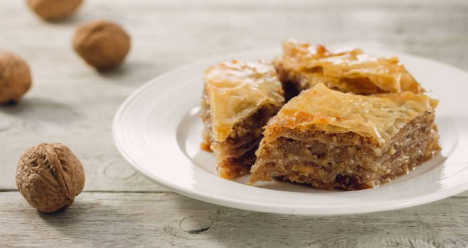 Baklava sa lešnicima