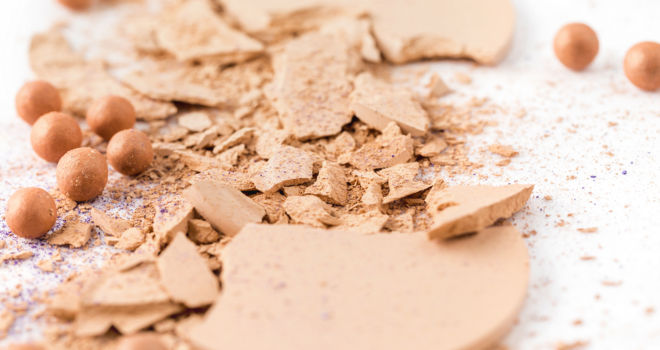 Bronzer: Glavni adut letnje šminke