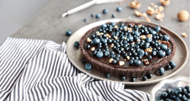 Tart sa čokoladom i borovnicama