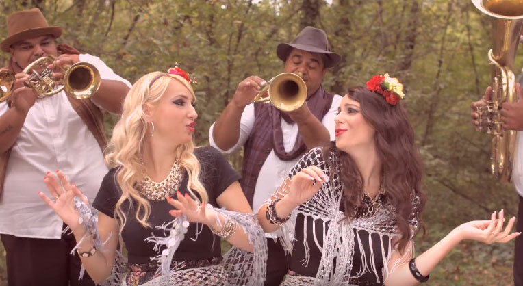 Sestre Gobović ispraćaju maj u Arilju