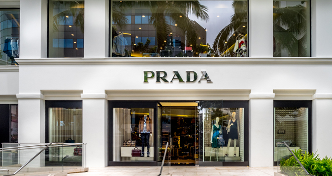 Prada: Black Nylon za proleće