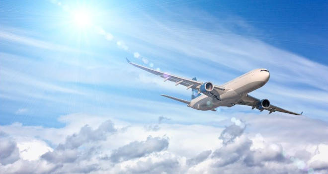 Avion sa kompletnom ženskom posadom prvi put u Srbiji