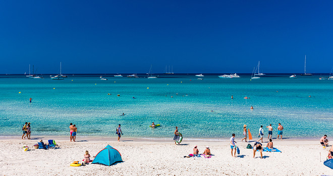Ova zemlja ima najviše čistih plaža na svetu — i sve su prelepe!
