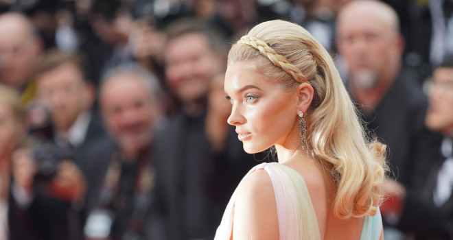 Elsa Hosk prkosi pravilima i inspiriše stilom u Kanu
