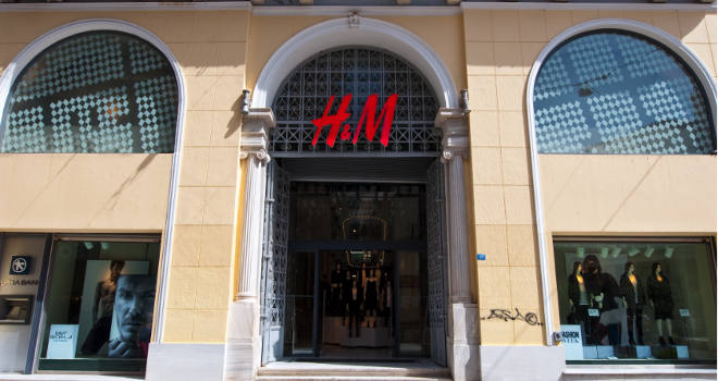 Plus size model nova zvezda H&M kampanje