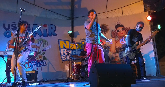 Preminuo Denis Čabrić, basista grupe Regina