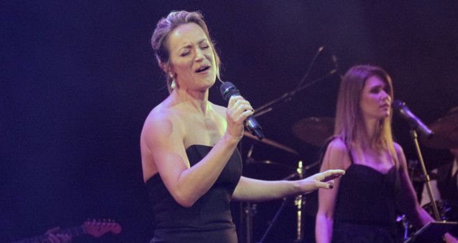 Tijana Bogićević: Krila od dima osvojila publiku