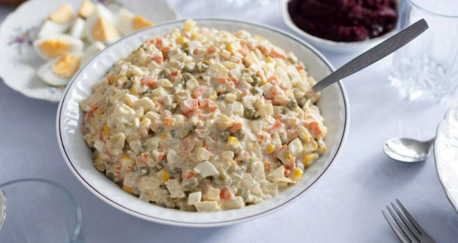 Domaća ruska salata