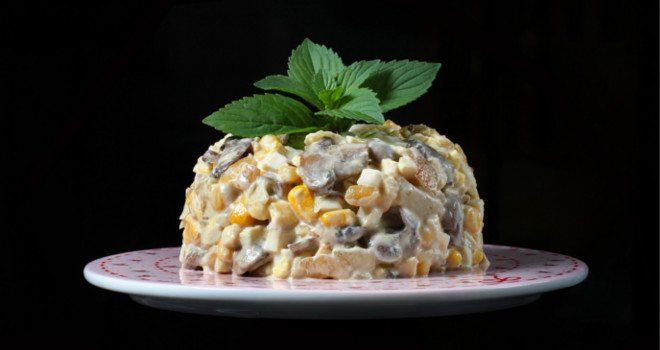 Posna salata sa kukuruzom