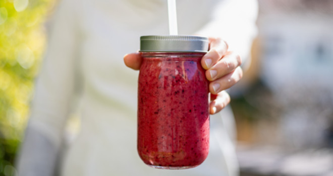 Crveni smoothie: Ukusno i zdravo