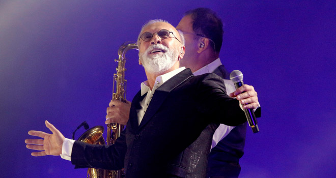 Dino Merlin održao treći koncert u Areni i oduševio publiku
