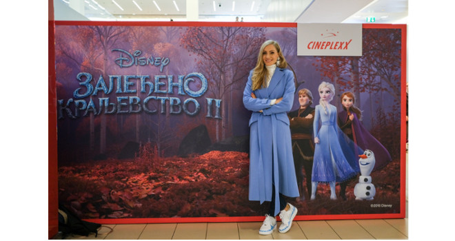 Jelena Gavrilović kao Elsa