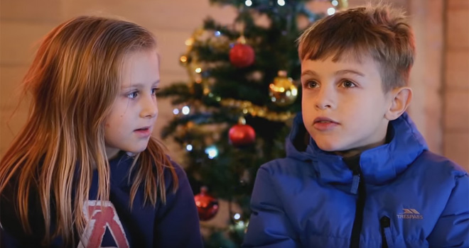 Deca objašnjavaju zašto žena ne može da bude Deda Mraz
