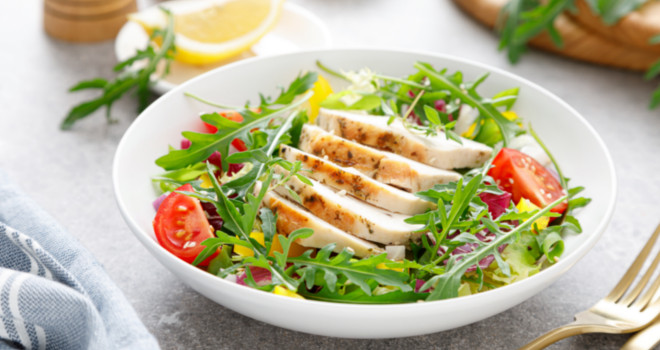 Salata sa piletinom
