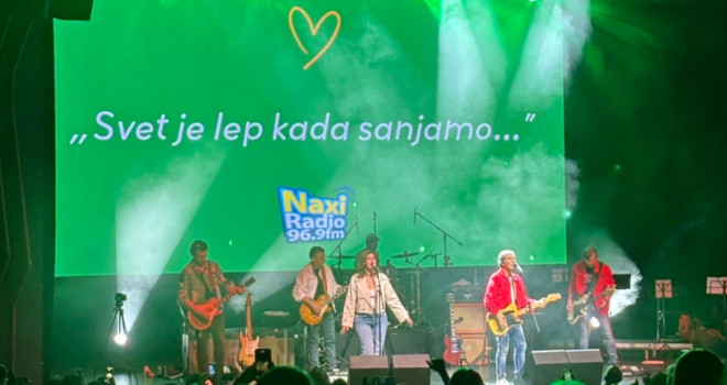 Kiki Lesendrić i Piloti emotivnim koncertom oduševili Beograđane!