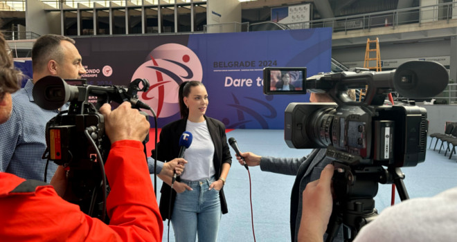 Tijana Bogdanović proverava poslednje pripreme uoči spektakla u Beogradu