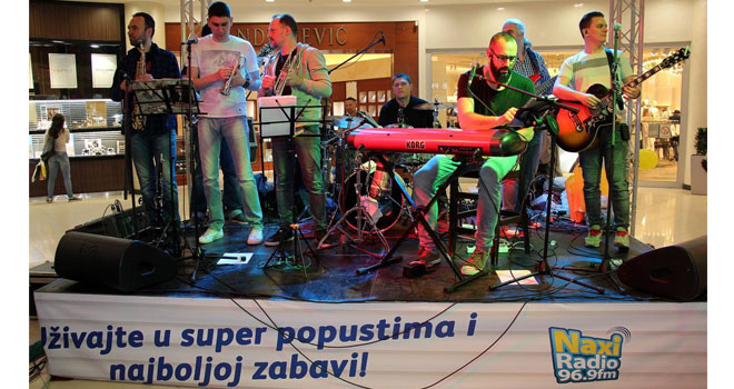 Marko Louis oduševio posetioce Shopping Night-a