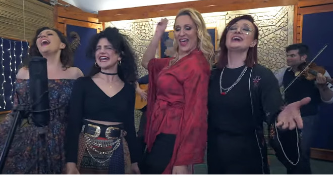 Barcelona Gipsy Balkan Orchestra i Frajle objavili spot za zajedničku pesmu