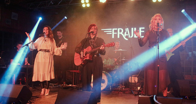 Frajle održale OSMOMARTOVSKI koncert u mts Dvorani