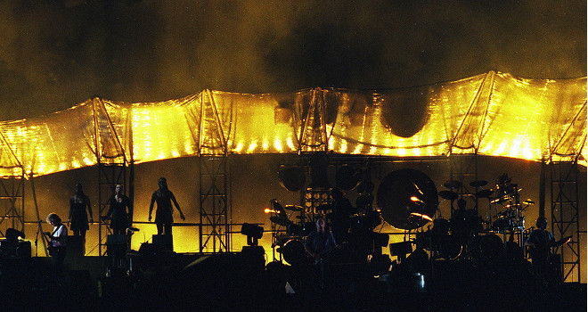 PINK FLOYD TRIBUTE SHOW POSLE DVE GODINE PONOVO PRED BEOGRAĐANIMA!