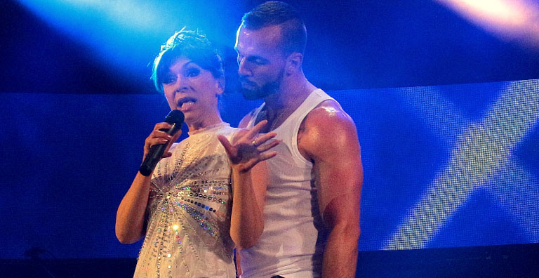 Emilija Kokić sa pesmom Druga na CMC Festivalu