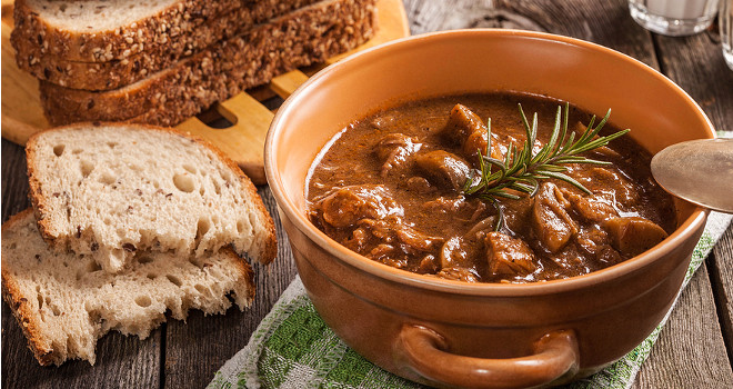 Recept dana: Gulaš sa pečurkama