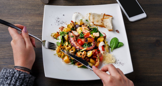 Salata od morskih plodova