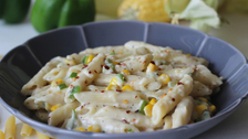 Pasta sa kukuruzom i slaninom