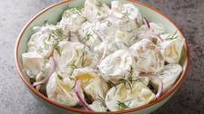 Švedska krompir salata