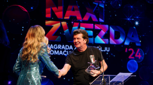 Bajagi dodeljena Naxi Zvezda za izuzetan doprinos muzici