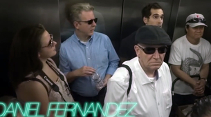 Smešne scene u liftu (VIDEO)