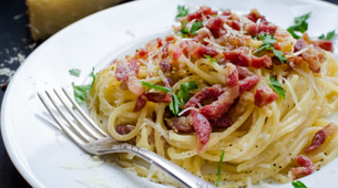 Špagete alla carbonara