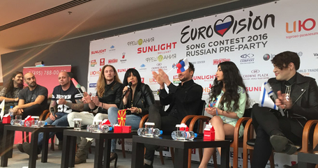 Kaliopi u centru pažnje na press konferenciji u Moskvi!